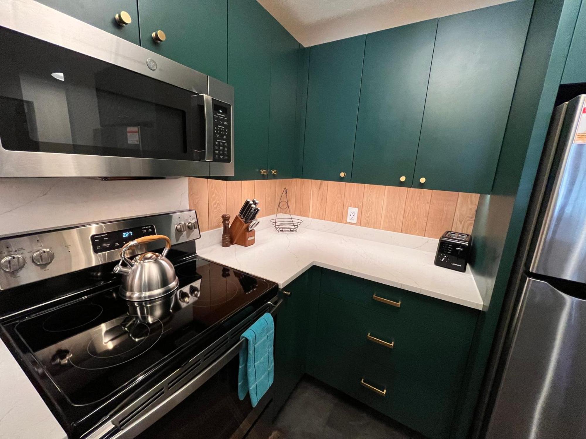 Tastefully Remodeled Condo At Mammoth Ski & Racquet Club, Hot Tub, Garage, 10 Min Walk To Ski Lifts Маммот-Лейкс Екстер'єр фото